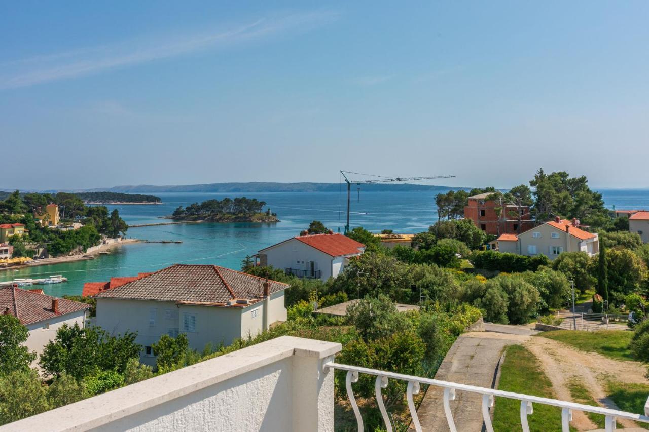 Apartments Vila Antula Banjol Exterior photo