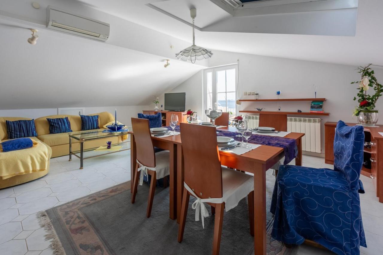 Apartments Vila Antula Banjol Exterior photo