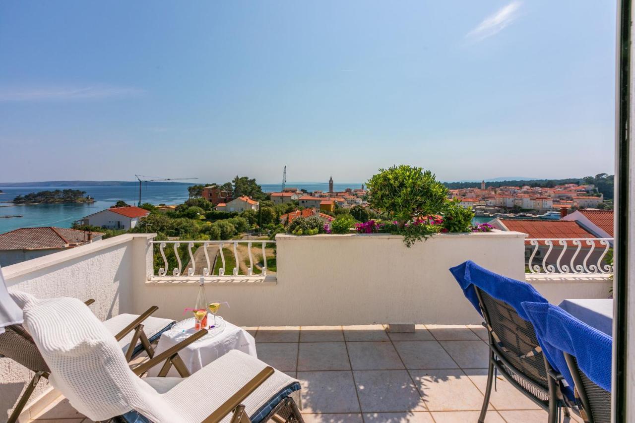 Apartments Vila Antula Banjol Exterior photo